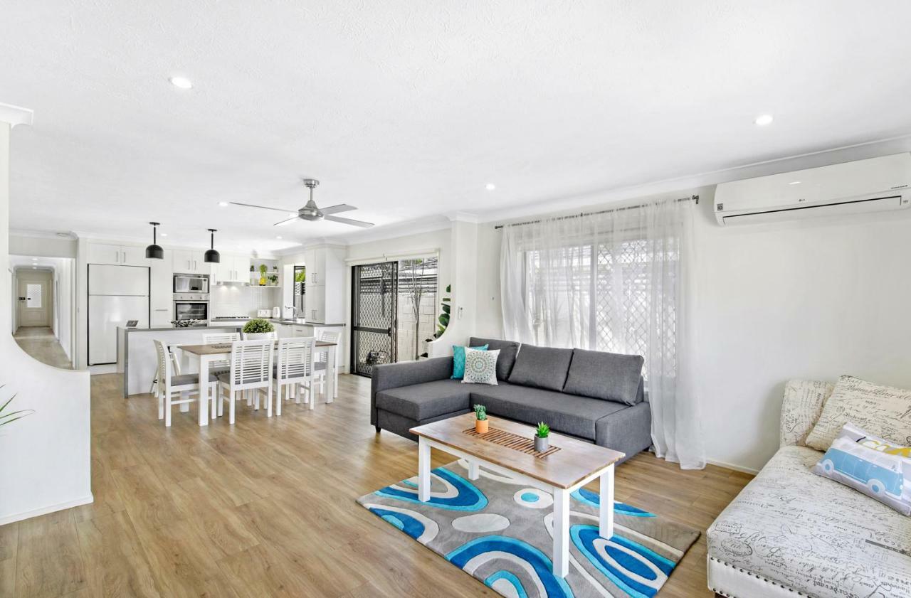 Homely Getaways In Broadbeach Watersゴールドコースト エクステリア 写真